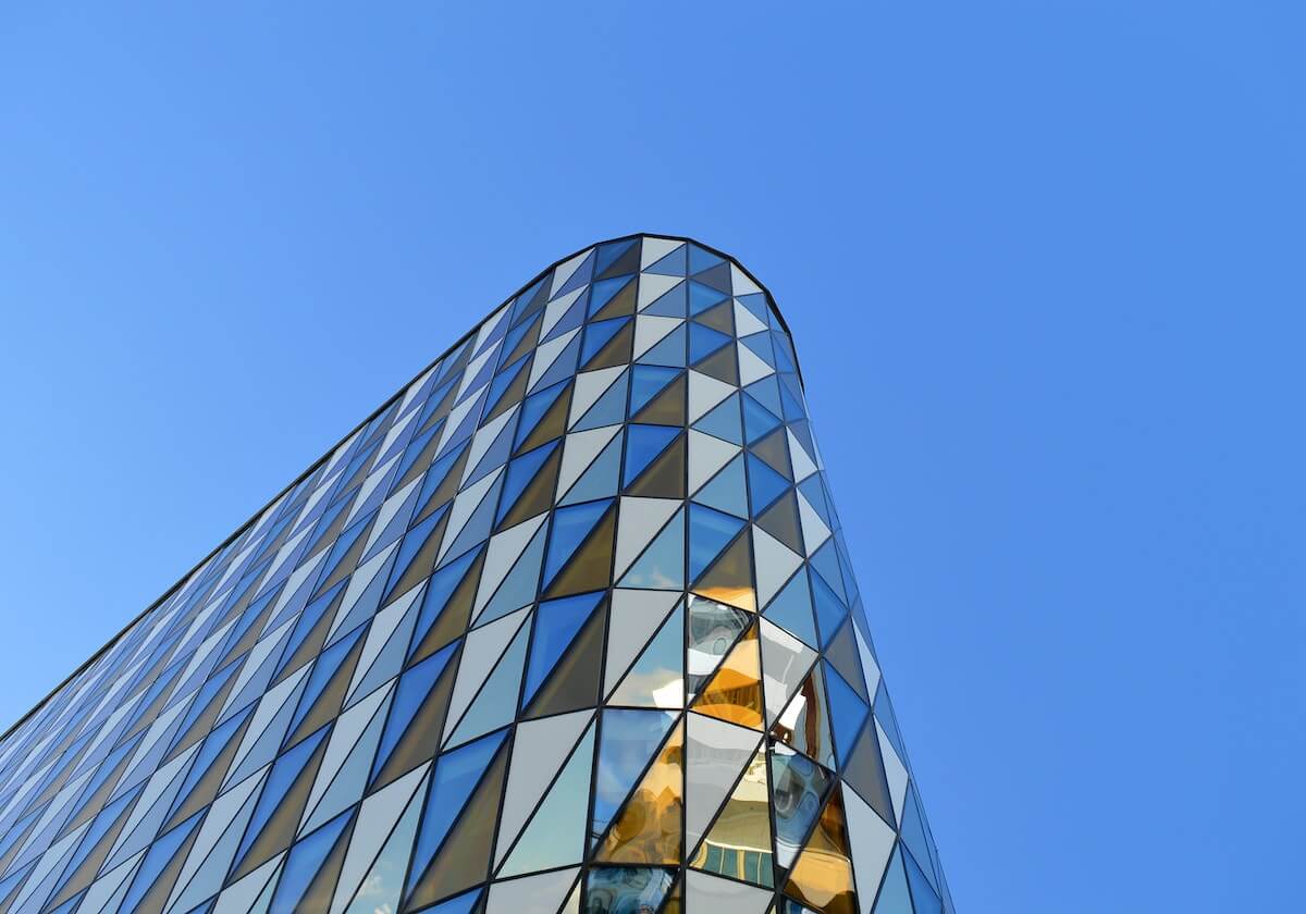 半岛体育:海岸线上的运动生活方式