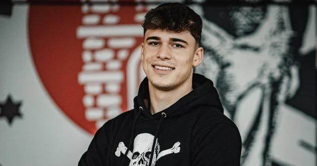 1736079471299096892.jpg a6fea9384249b10f5231627869c5e58.jpg