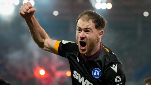 1736079426640003265.jpg de919ae2022d513b80815c3ccded5e0.jpg