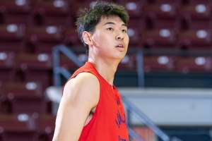 kaiyun应用-媒体人:崔永熙已经回国 今天落地就看了阅兵仪式