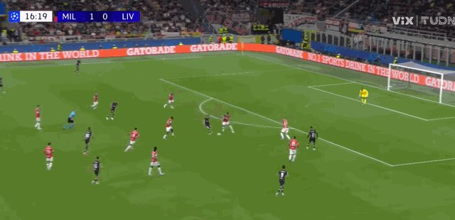 1726608080815059763.gif 萨拉赫横梁.gif